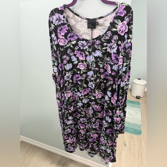ASOS Curve Black/Purple Floral Butterfly Long Sleeve Swing Dress - Picture 1 of 5